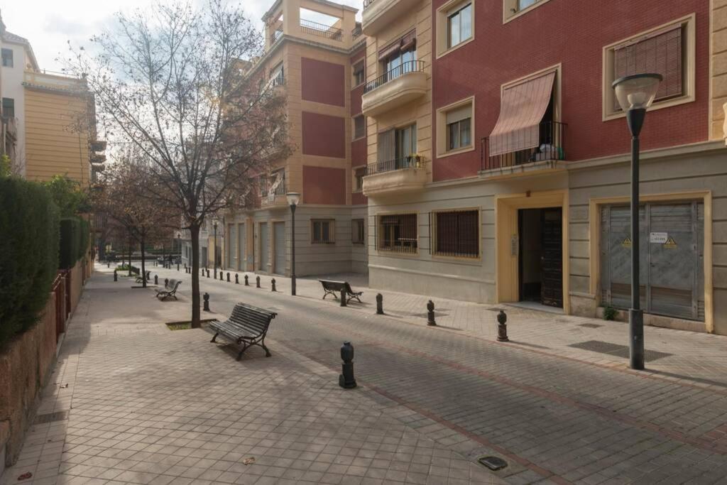 Precioso Piso En Paseo De La Bomba Free Parking Granada Exterior foto